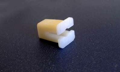 Plastic Captive Lock Nut [aka 570779] 625536