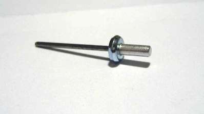 Hardtop Front Trim Rivet Clip 567228 or  575639