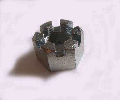 21A79 Slotted Nut Rear Hub 5/8  UNF 21A79